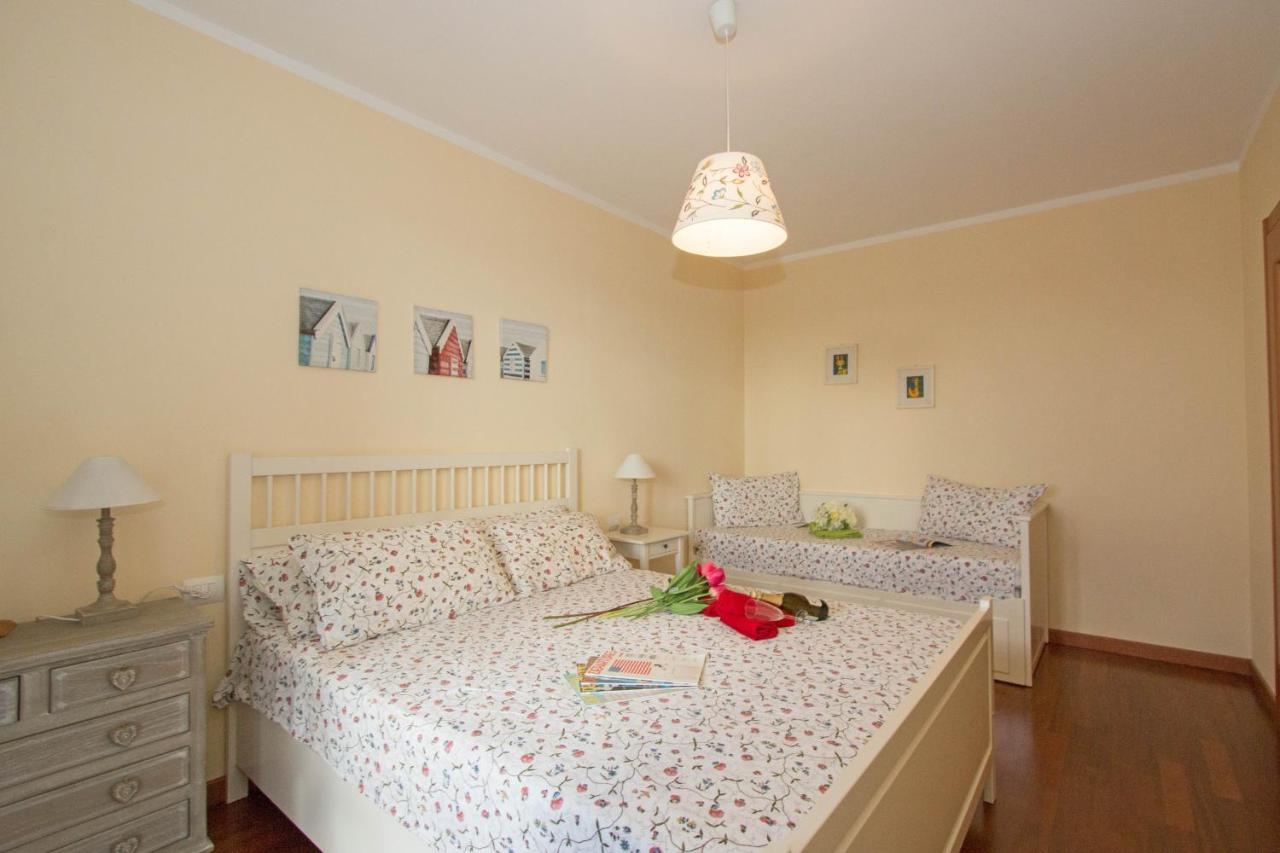 Baglio Degli Ulivi 3 Apartment By Wonderful Italy Sirmione Buitenkant foto