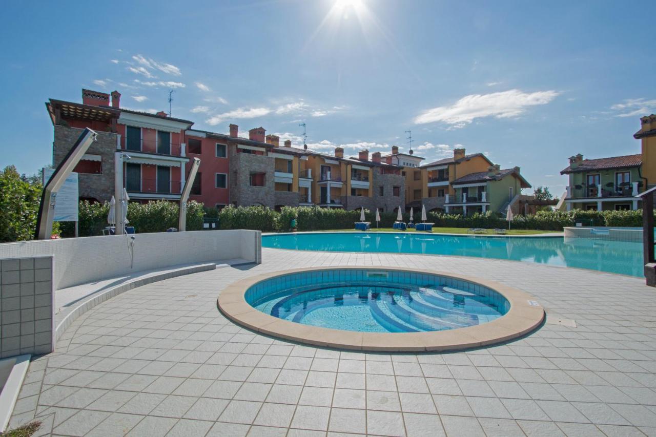 Baglio Degli Ulivi 3 Apartment By Wonderful Italy Sirmione Buitenkant foto