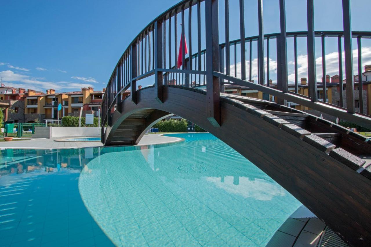 Baglio Degli Ulivi 3 Apartment By Wonderful Italy Sirmione Buitenkant foto