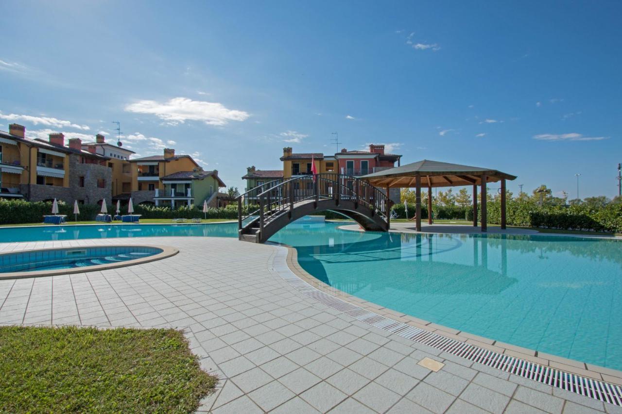 Baglio Degli Ulivi 3 Apartment By Wonderful Italy Sirmione Buitenkant foto